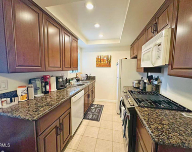 1181 Packers Circle - Photo Thumbnail 5
