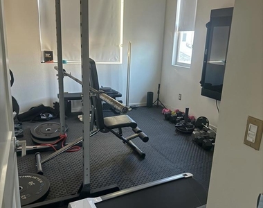 2531 E Harper Street - Photo Thumbnail 8