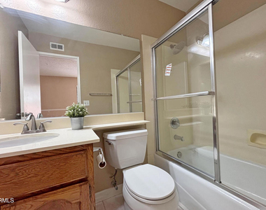 1223 Porto Grande Drive - Photo Thumbnail 15