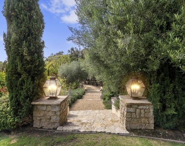 16560 El Camino Real - Photo Thumbnail 11