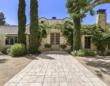 16560 El Camino Real - Photo Thumbnail 1