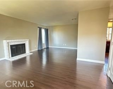 2057 S Cherry Avenue - Photo Thumbnail 2