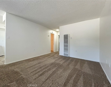 1342 Agate Avenue - Photo Thumbnail 3