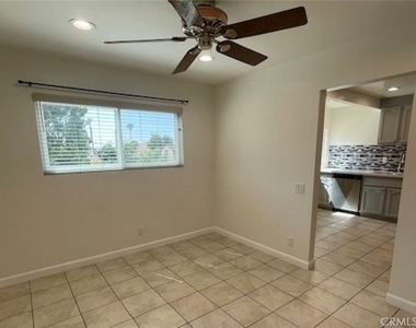 10539 Tinker Avenue - Photo Thumbnail 17