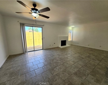 853 Douglas Court - Photo Thumbnail 2