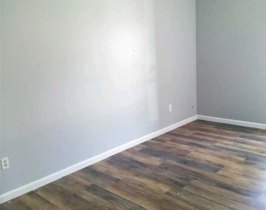 2100 Pinon Springs Circle - Photo Thumbnail 19