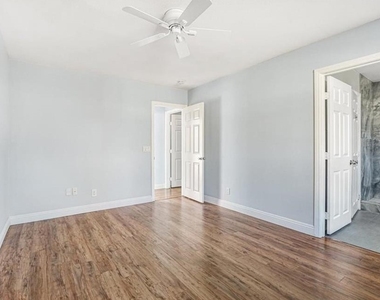 24121 El Tiradore Circle - Photo Thumbnail 19