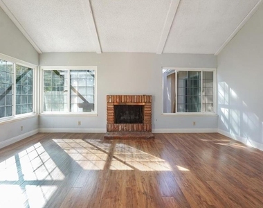 24121 El Tiradore Circle - Photo Thumbnail 30