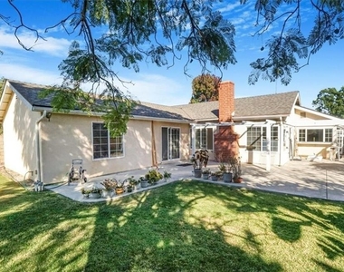 24121 El Tiradore Circle - Photo Thumbnail 2