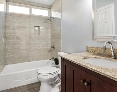 24121 El Tiradore Circle - Photo Thumbnail 52