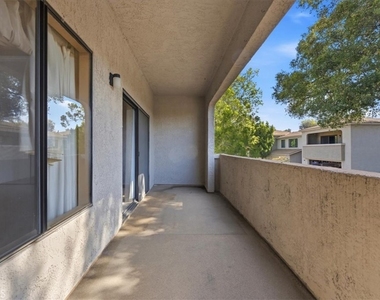 539 Wayland Court - Photo Thumbnail 19