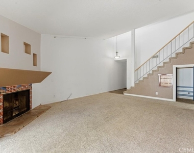539 Wayland Court - Photo Thumbnail 3