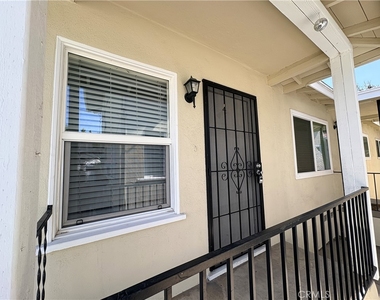 1062 Huntington Boulevard - Photo Thumbnail 1