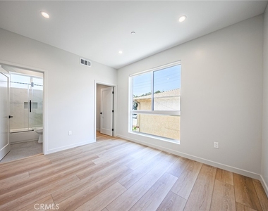 6096 La Prada - Photo Thumbnail 15