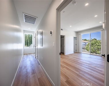 6096 La Prada - Photo Thumbnail 23