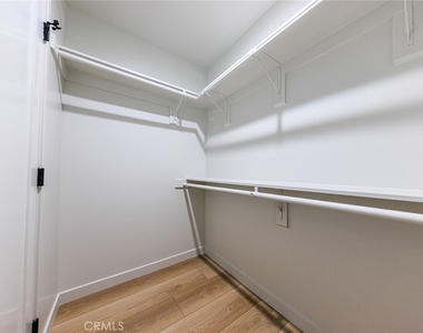 6096 La Prada - Photo Thumbnail 25