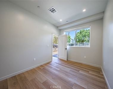 6096 La Prada - Photo Thumbnail 5
