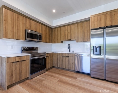 6096 La Prada - Photo Thumbnail 12