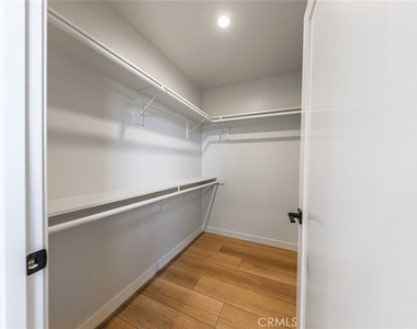 6096 La Prada - Photo Thumbnail 18