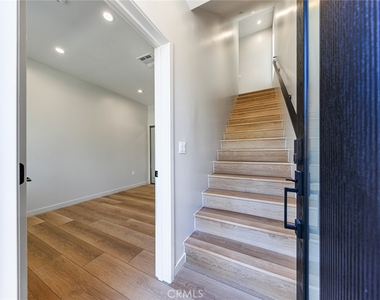 6096 La Prada - Photo Thumbnail 2
