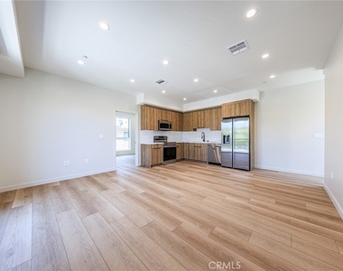 6096 La Prada - Photo Thumbnail 9