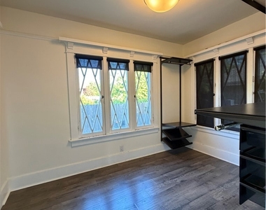 510 W Milford - Photo Thumbnail 15