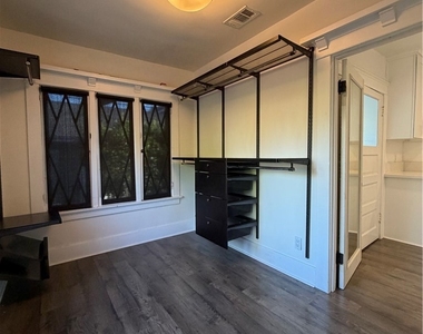 510 W Milford - Photo Thumbnail 16