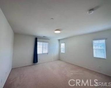 7044 Moonray Court - Photo Thumbnail 6