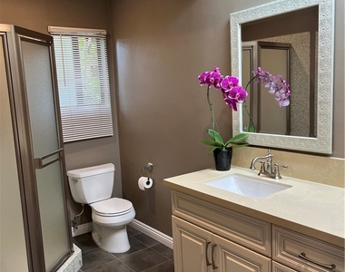 805 S 7th Street - Photo Thumbnail 9