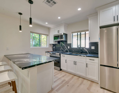 843 Westbourne Drive - Photo Thumbnail 1
