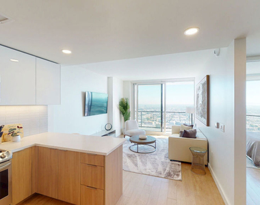 11750 Wilshire Boulevard - Photo Thumbnail 2