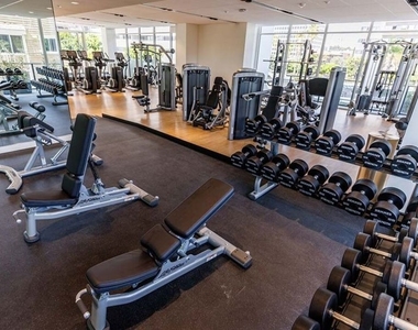 11750 Wilshire Boulevard - Photo Thumbnail 25
