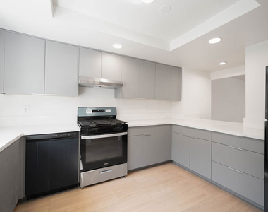 5327 Lexington Avenue - Photo Thumbnail 1
