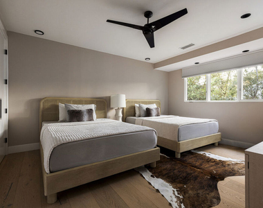 2715 Edwin Place - Photo Thumbnail 31