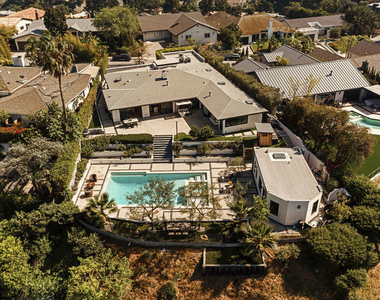 2715 Edwin Place - Photo Thumbnail 45