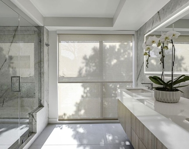 333 N Palm Drive - Photo Thumbnail 6