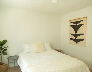 3363 N Andrita Street - Photo Thumbnail 10