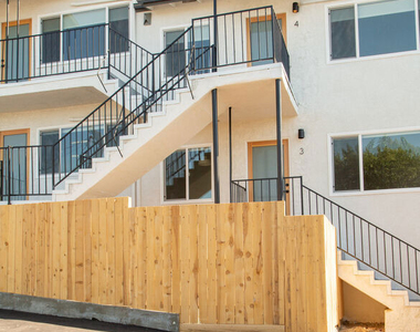 3363 N Andrita Street - Photo Thumbnail 15