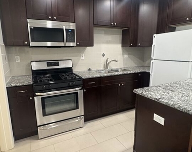 133 S Crescent Drive - Photo Thumbnail 9