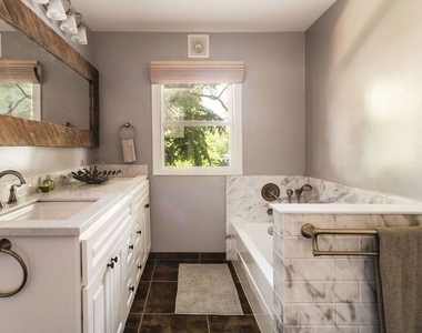 1514 Willow Drive - Photo Thumbnail 11