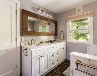 1514 Willow Drive - Photo Thumbnail 12