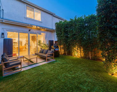 1625 S Wooster Street - Photo Thumbnail 24