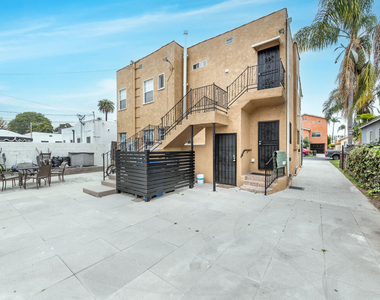 3031 Wellington Road - Photo Thumbnail 13