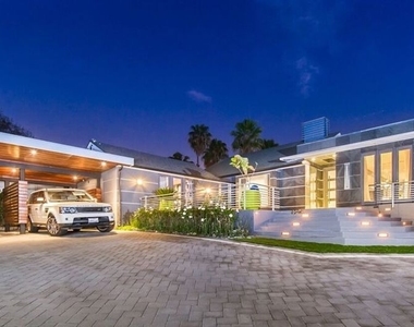 12318 W Sunset Boulevard - Photo Thumbnail 26