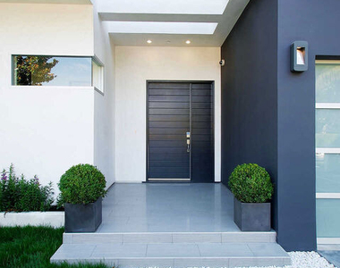 429 N Sweetzer Avenue - Photo Thumbnail 3