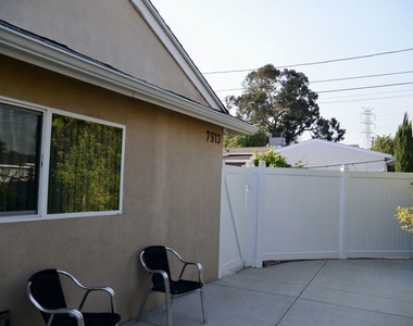 7913 Vanscoy Avenue - Photo Thumbnail 2