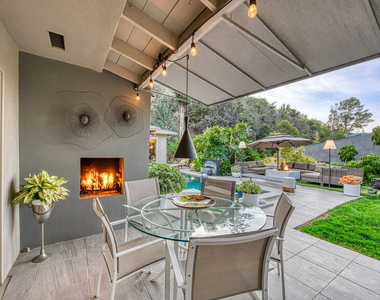 3827 Rhodes Avenue - Photo Thumbnail 3