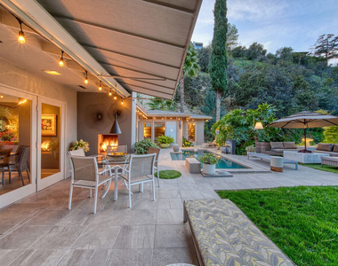3827 Rhodes Avenue - Photo Thumbnail 5