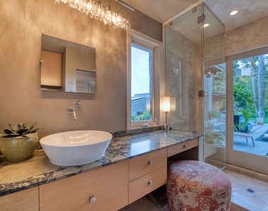 3827 Rhodes Avenue - Photo Thumbnail 20
