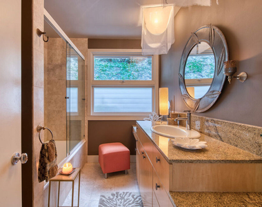 3827 Rhodes Avenue - Photo Thumbnail 19
